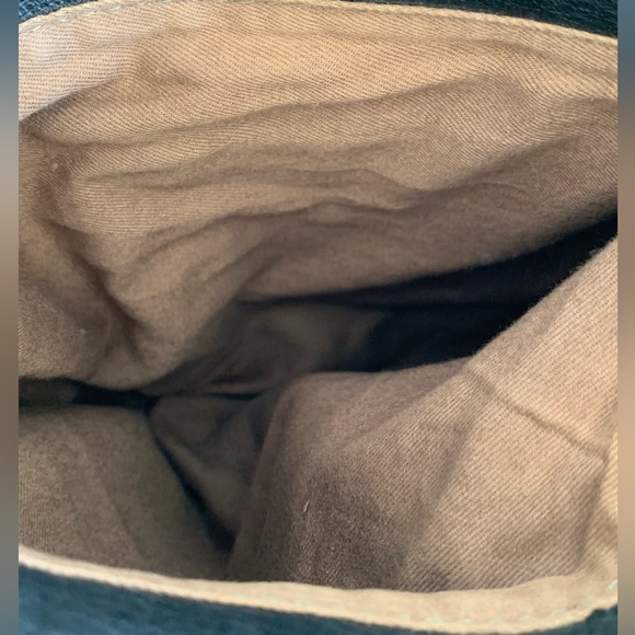 Tano Bag .Black leather crossbody purse with zipper. Used - Picture 6 of 14